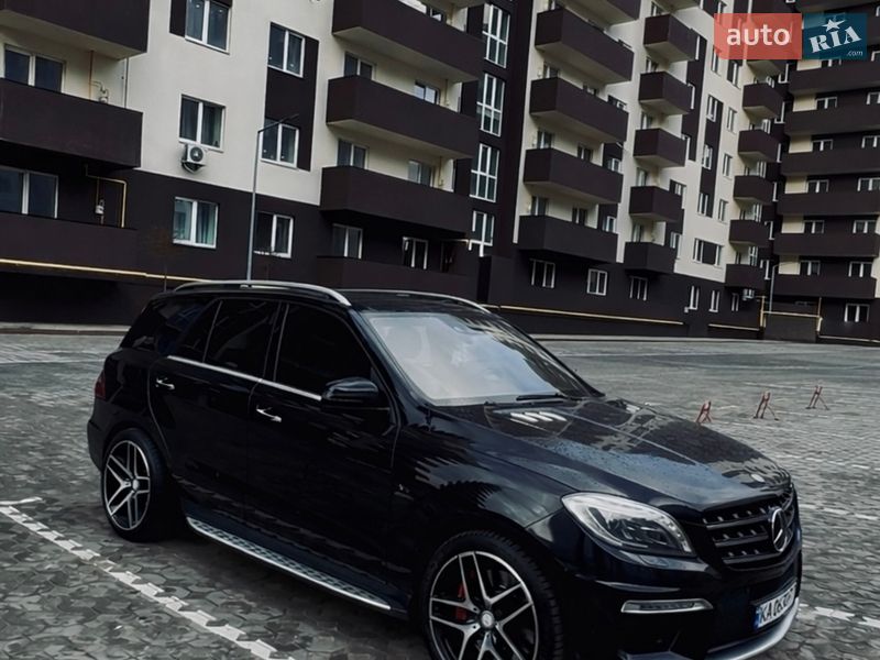 Mercedes-Benz M-Class 2012