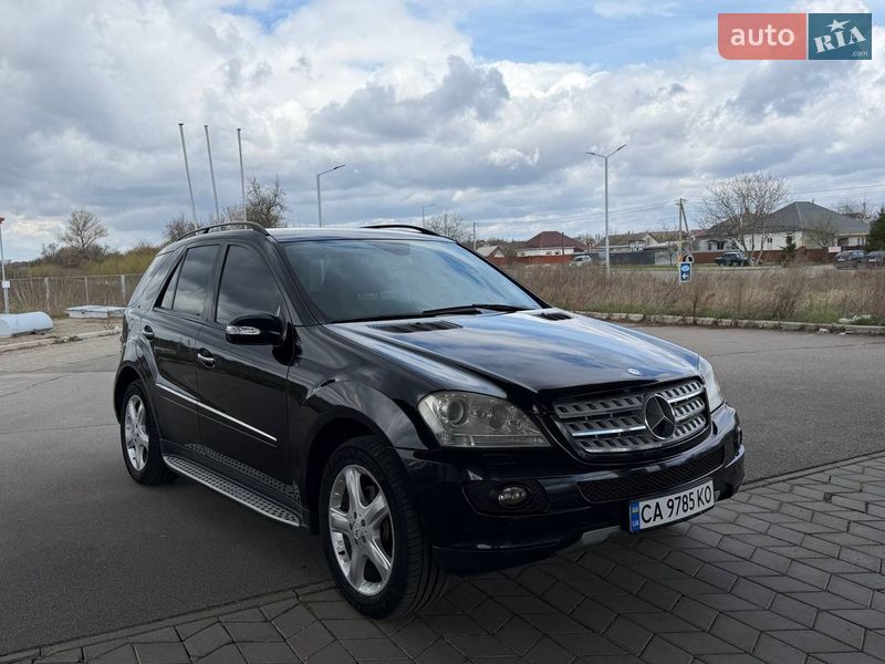 Mercedes-Benz M-Class 2008