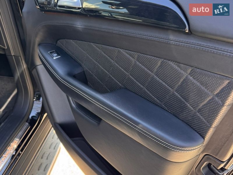 Внедорожник / Кроссовер Mercedes-Benz M-Class 2013 в Виннице