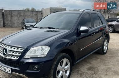 Позашляховик / Кросовер Mercedes-Benz M-Class 2009 в Первомайську