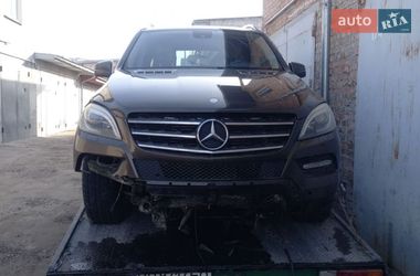 Позашляховик / Кросовер Mercedes-Benz M-Class 2014 в Тернополі