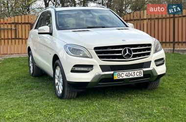 Внедорожник / Кроссовер Mercedes-Benz M-Class 2012 в Львове