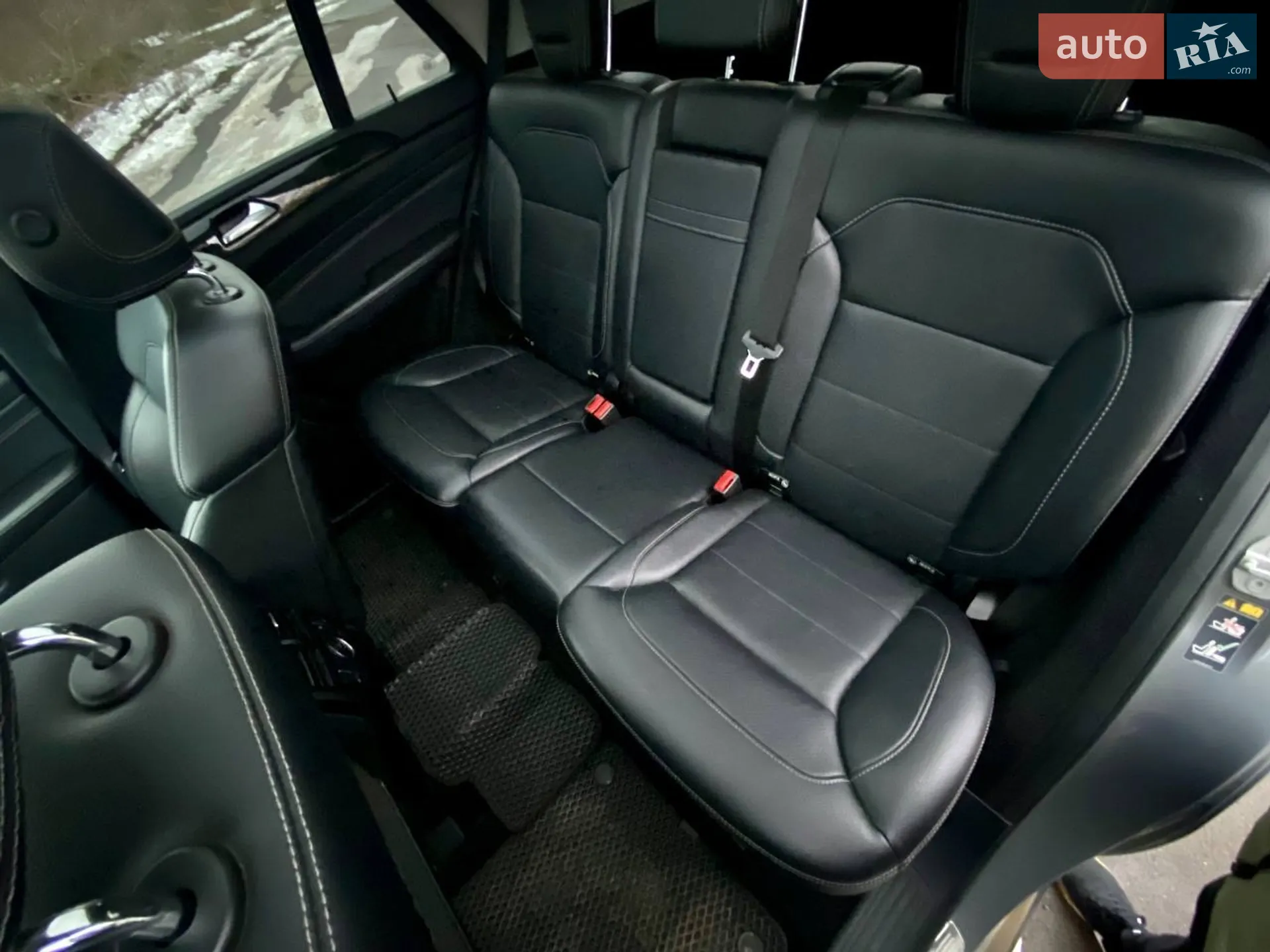 2012 Mercedes-Benz M-klasse - мініатюра 11