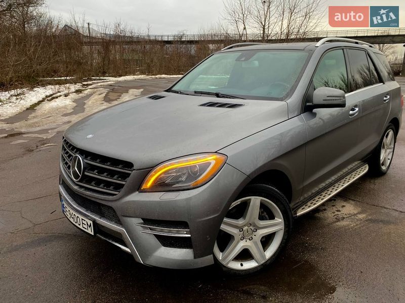 Mercedes-Benz M-Class 2012