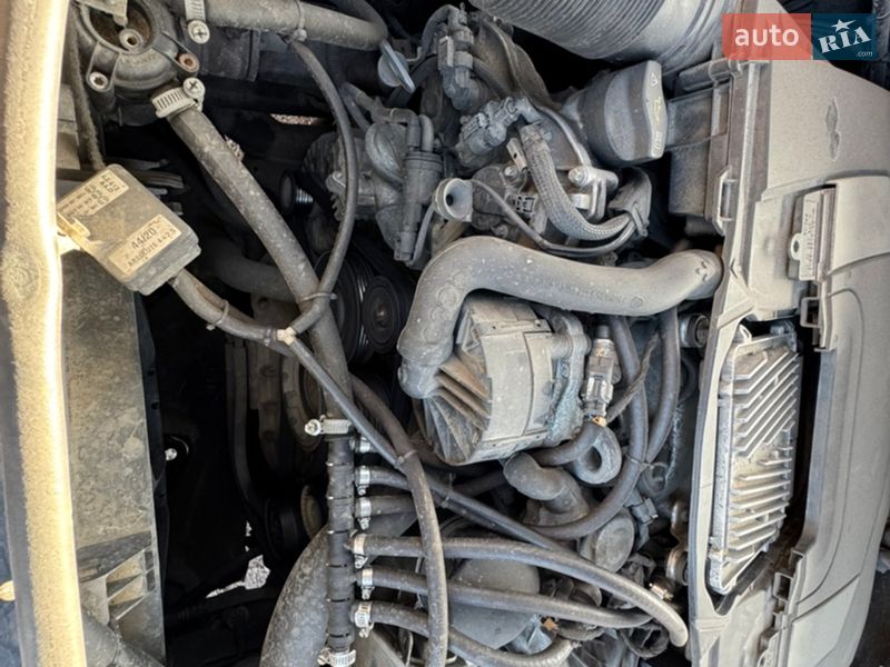 Внедорожник / Кроссовер Mercedes-Benz M-Class 2010 в Киеве