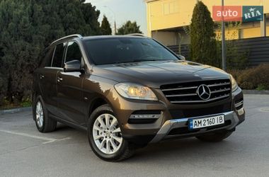Внедорожник / Кроссовер Mercedes-Benz M-Class 2012 в Житомире