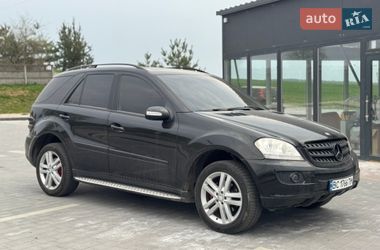 Внедорожник / Кроссовер Mercedes-Benz M-Class 2005 в Львове