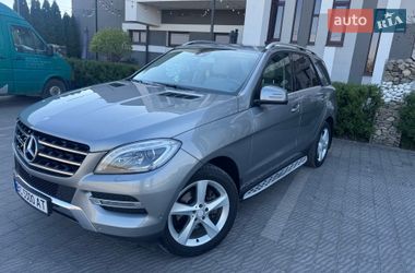 Внедорожник / Кроссовер Mercedes-Benz M-Class 2013 в Стрые