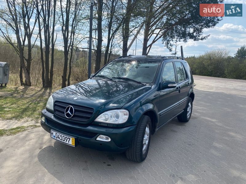 Mercedes-Benz M-Class 2002