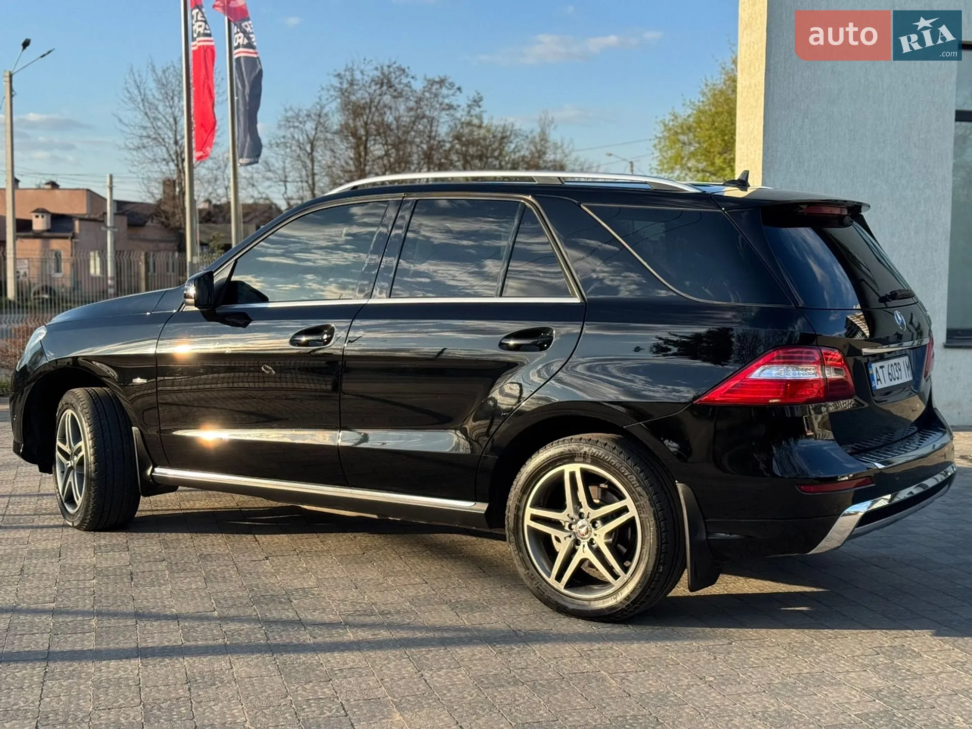 2012 Mercedes-Benz M-klasse - мініатюра 23