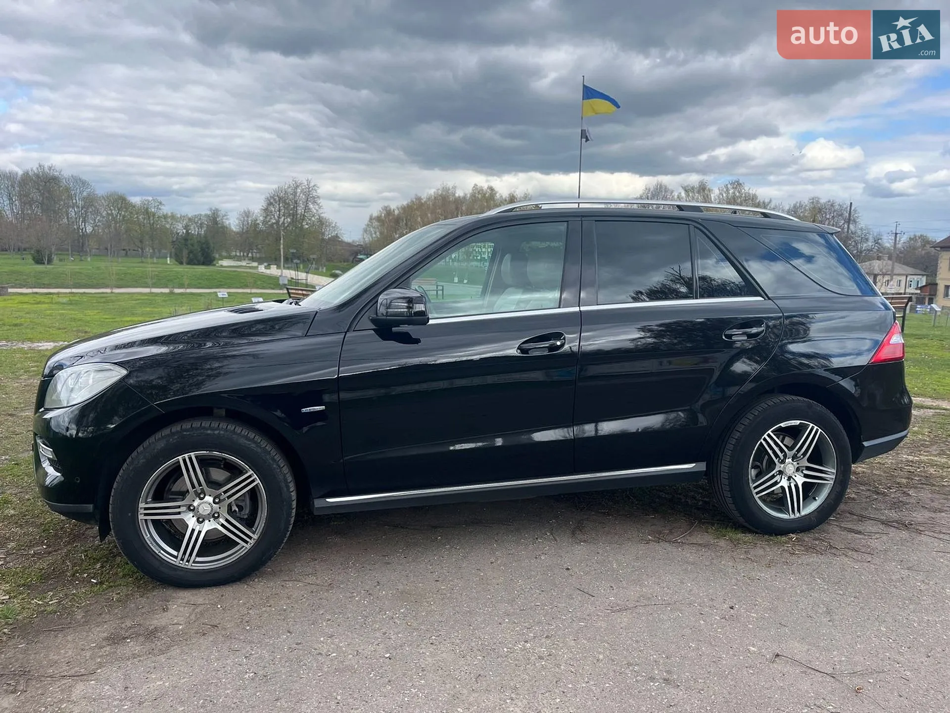 2012 Mercedes-Benz M-klasse - мініатюра 17