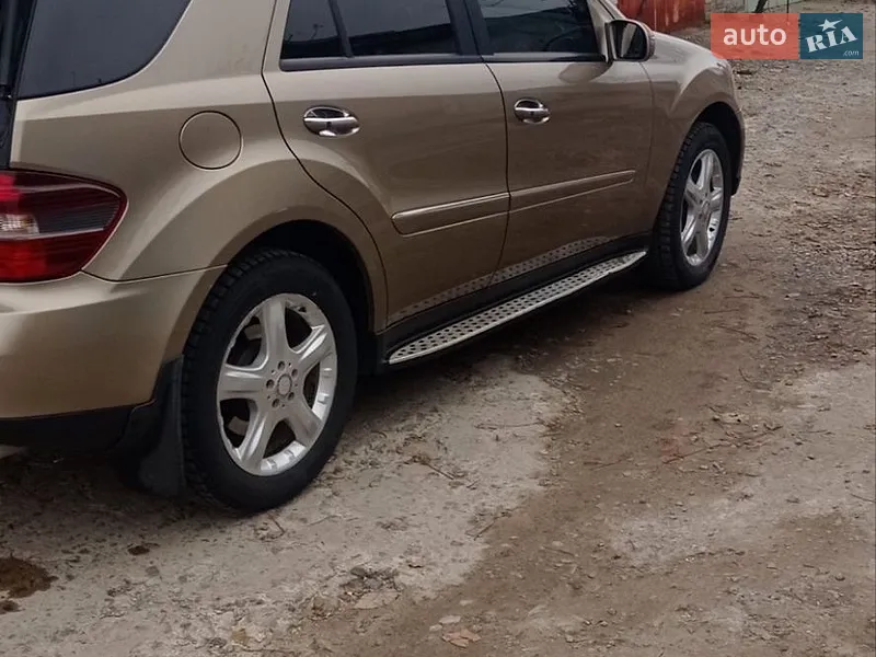 Mercedes-Benz M-Class 2008