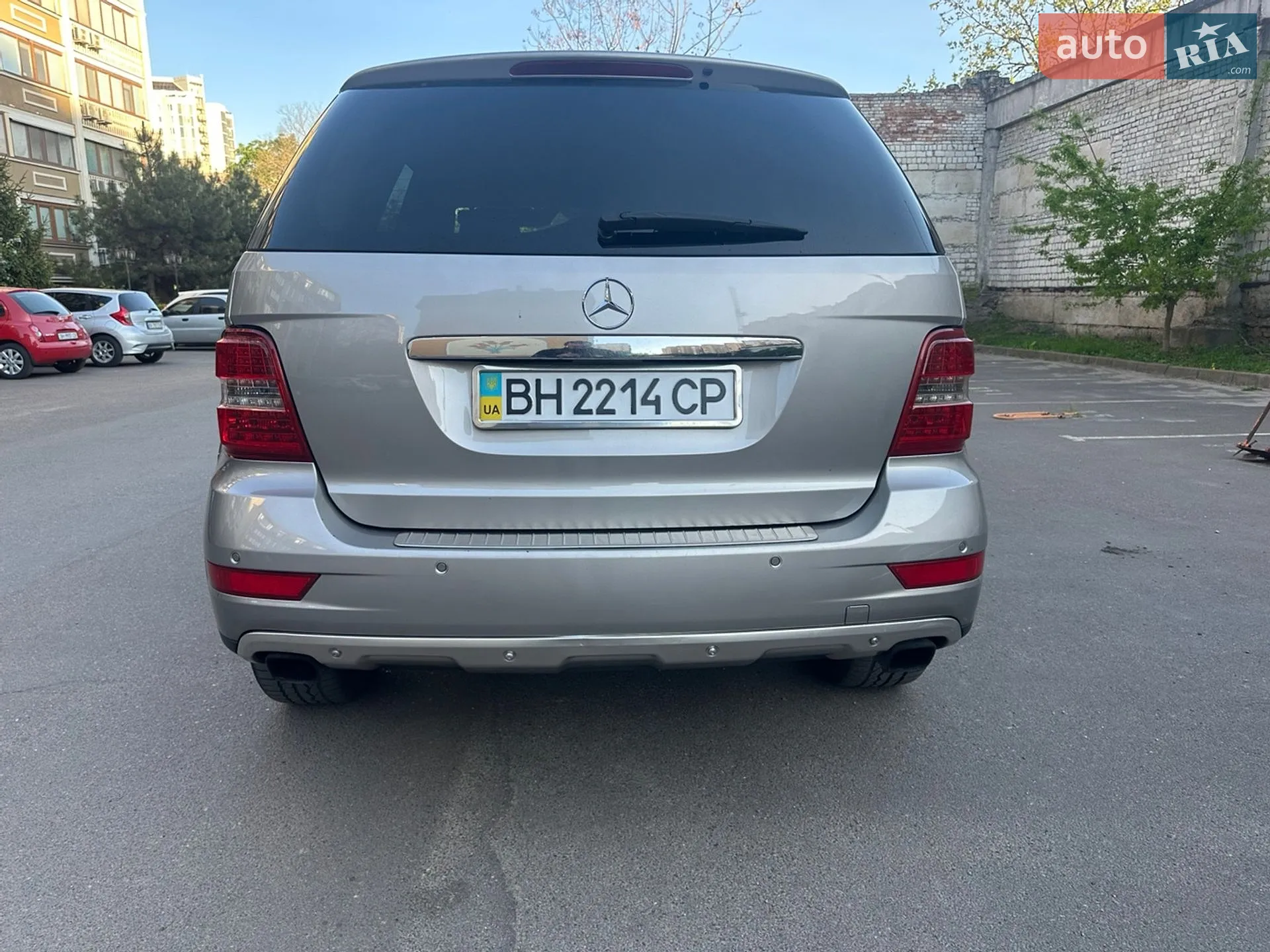 2010 Mercedes-Benz M-klasse - мініатюра 11