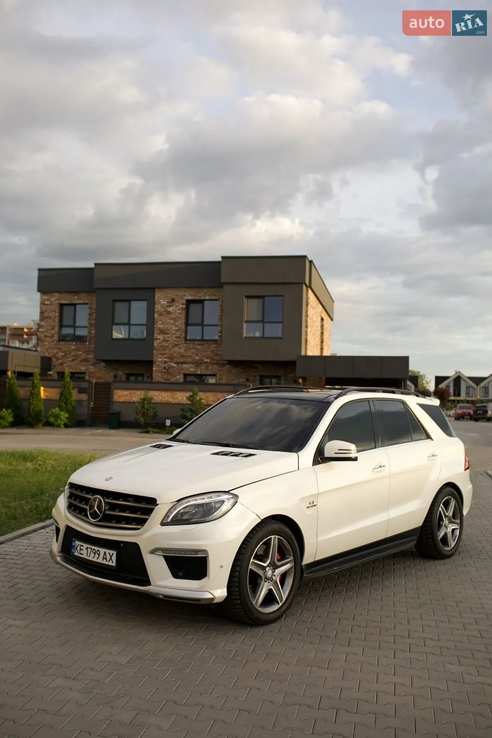 2012 Mercedes-Benz M-klasse - мініатюра 2