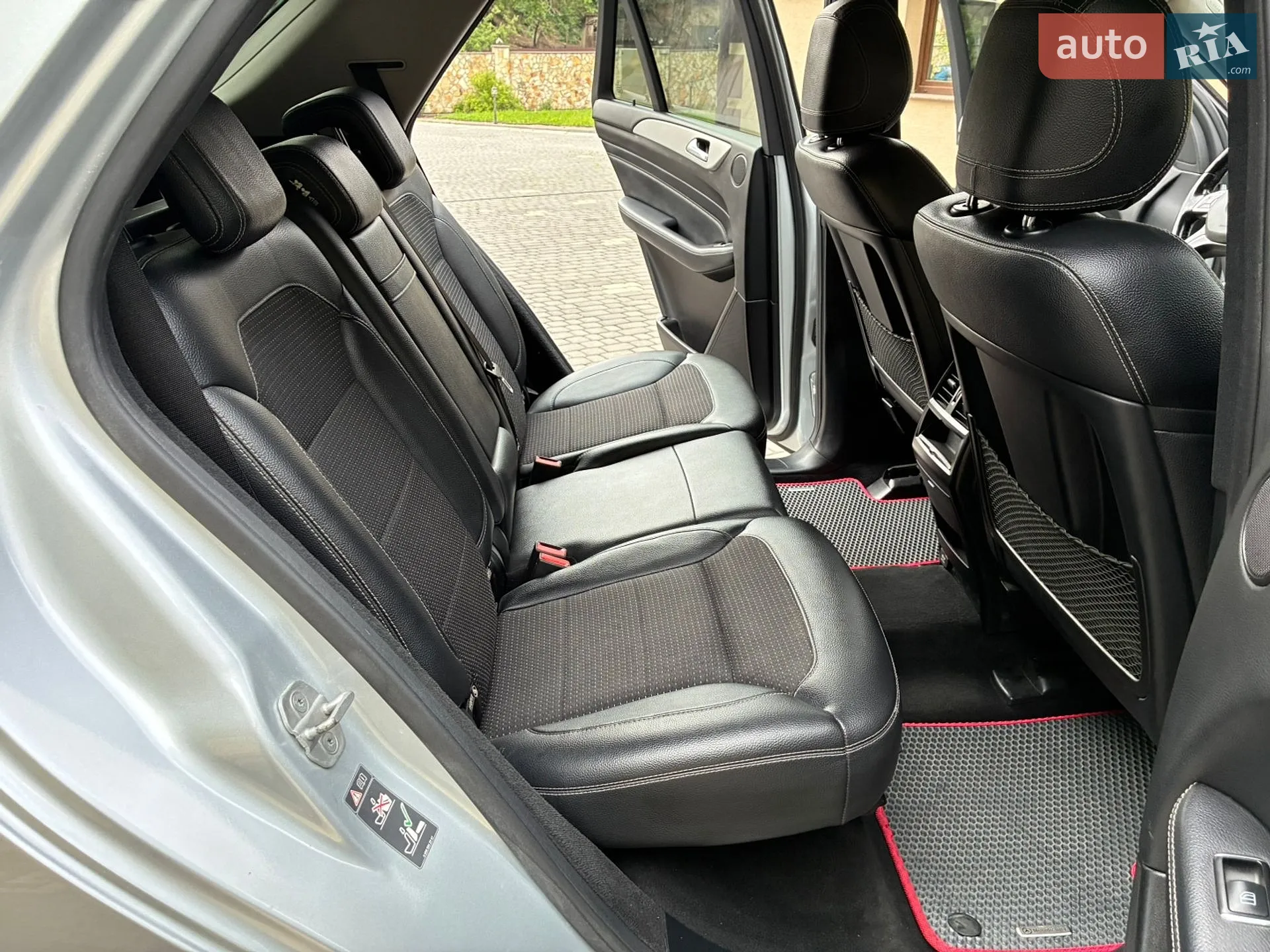2011 Mercedes-Benz M-klasse - мініатюра 35