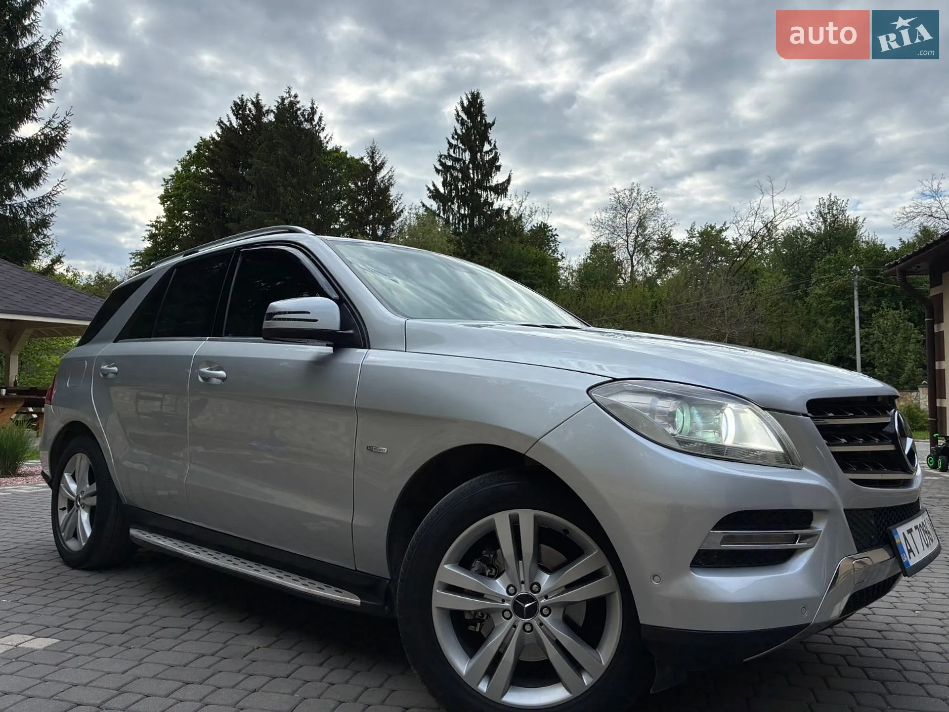 2011 Mercedes-Benz M-klasse - мініатюра 48