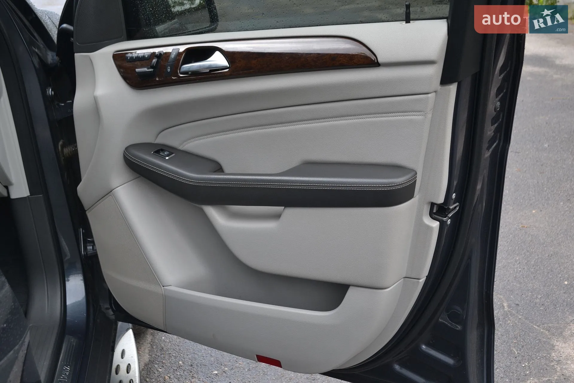 2011 Mercedes-Benz M-klasse - мініатюра 16