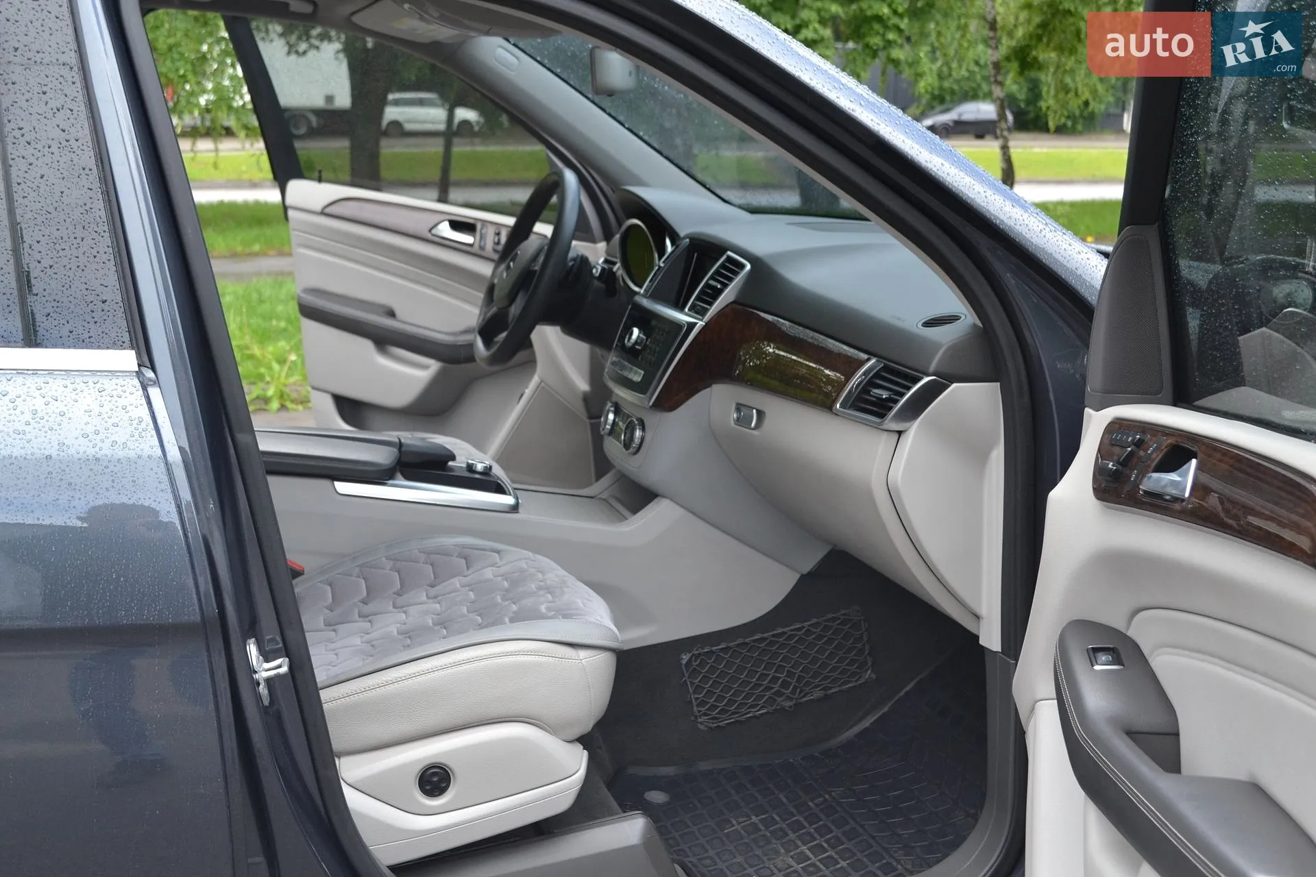 2011 Mercedes-Benz M-klasse - мініатюра 17
