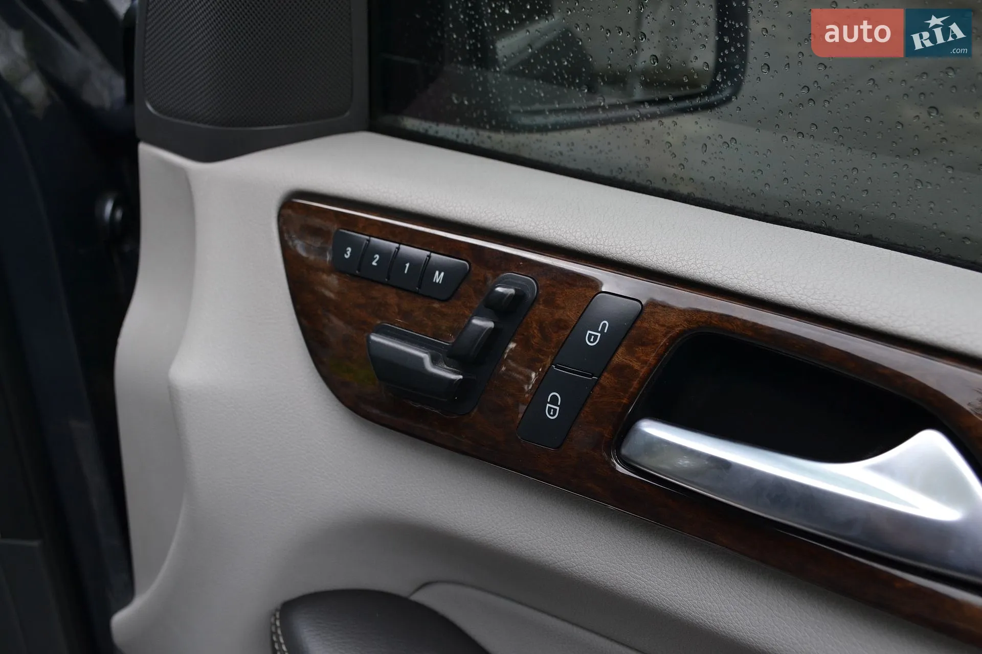 2011 Mercedes-Benz M-klasse - мініатюра 22