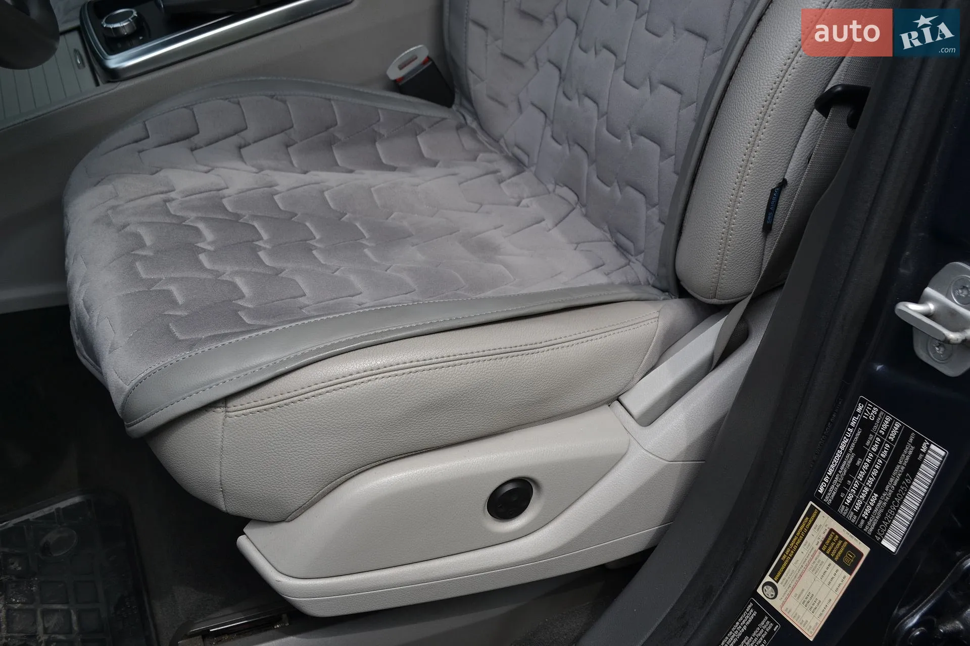 2011 Mercedes-Benz M-klasse - мініатюра 28