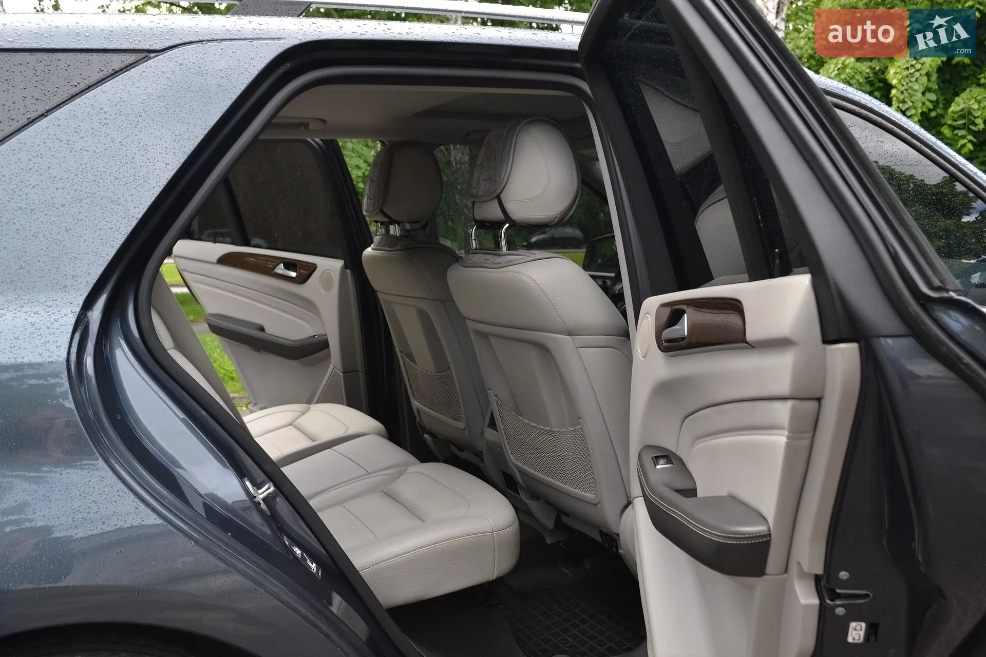 2011 Mercedes-Benz M-klasse - мініатюра 32