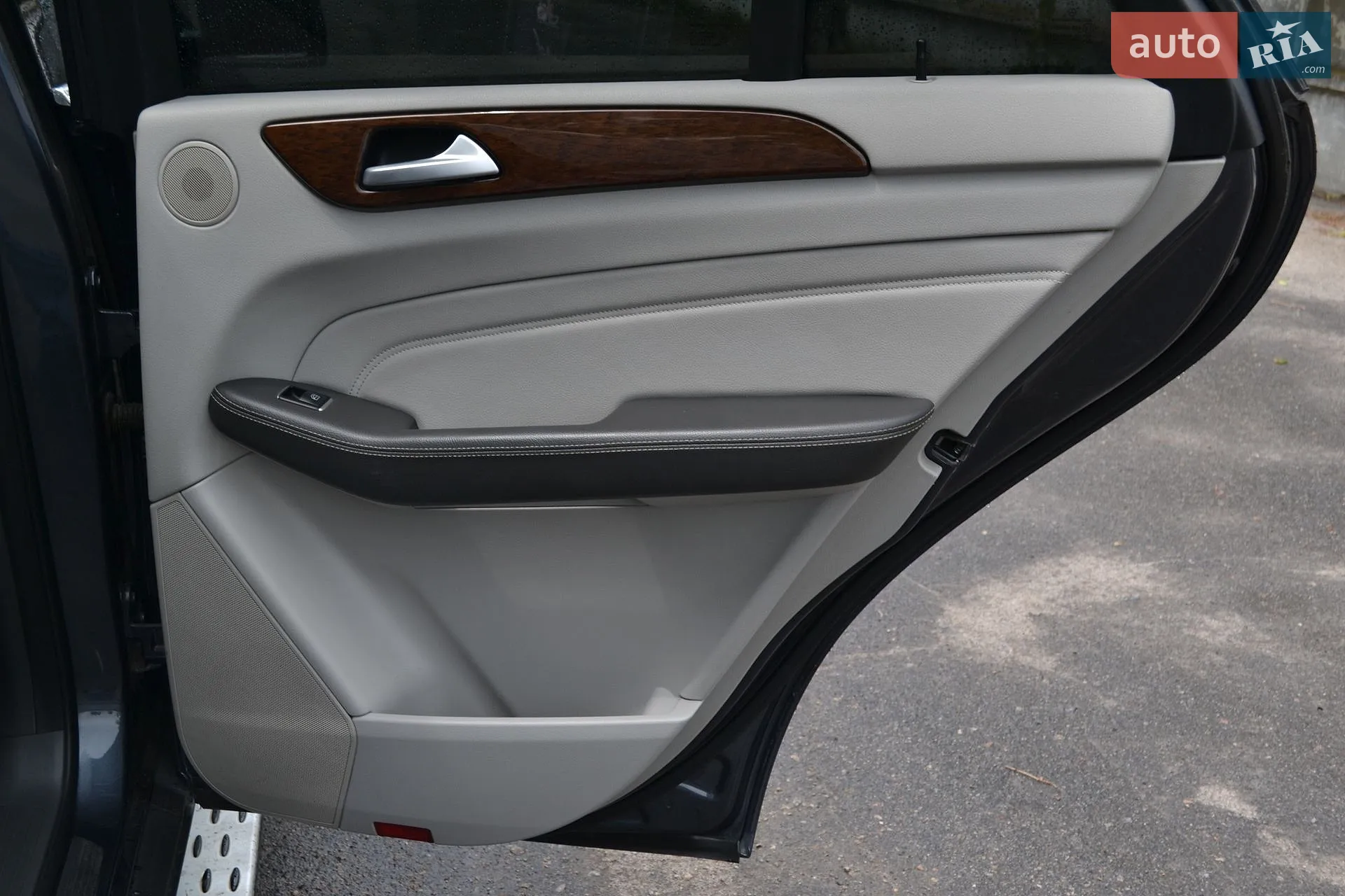 2011 Mercedes-Benz M-klasse - мініатюра 33