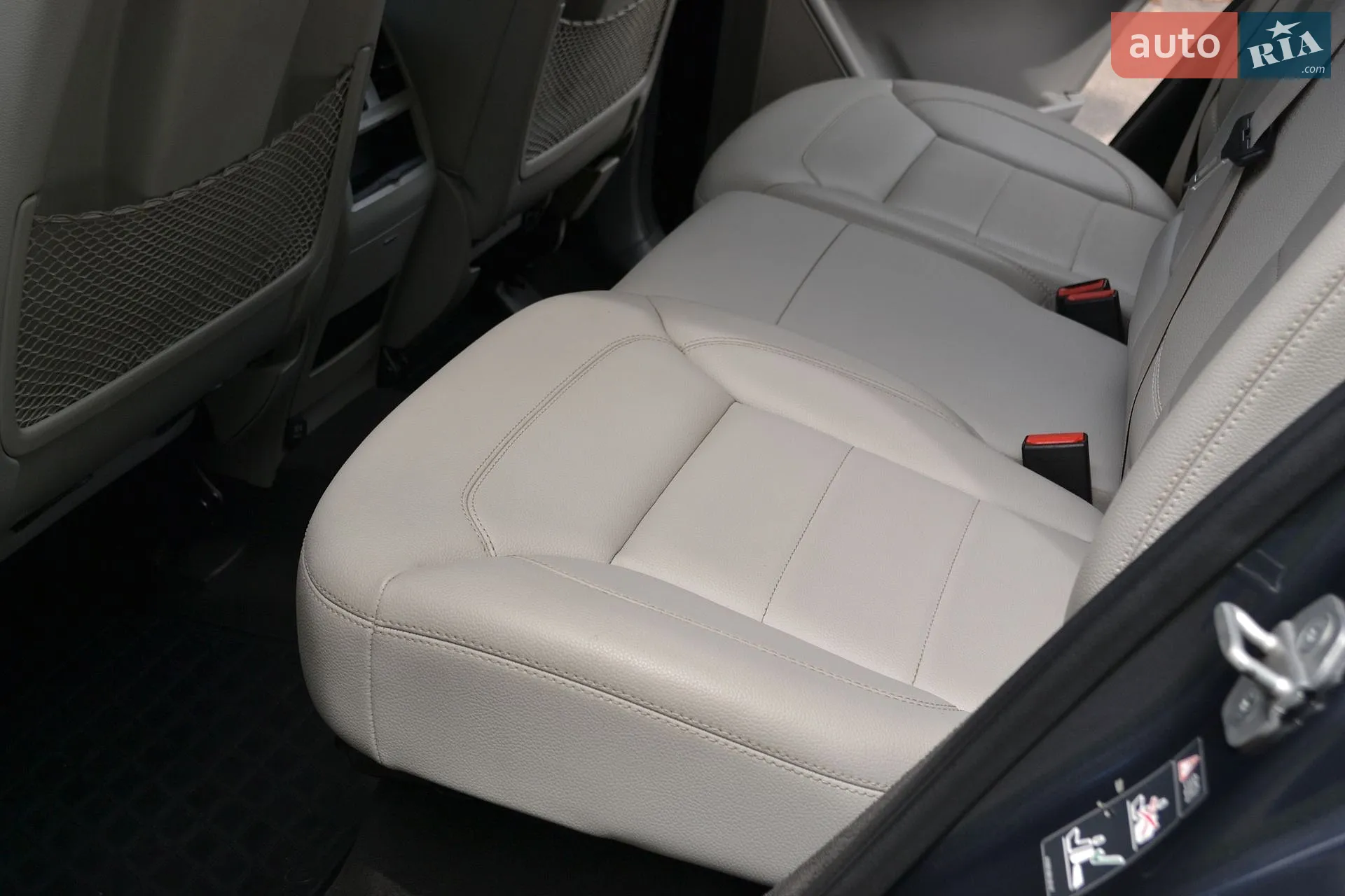 2011 Mercedes-Benz M-klasse - мініатюра 37