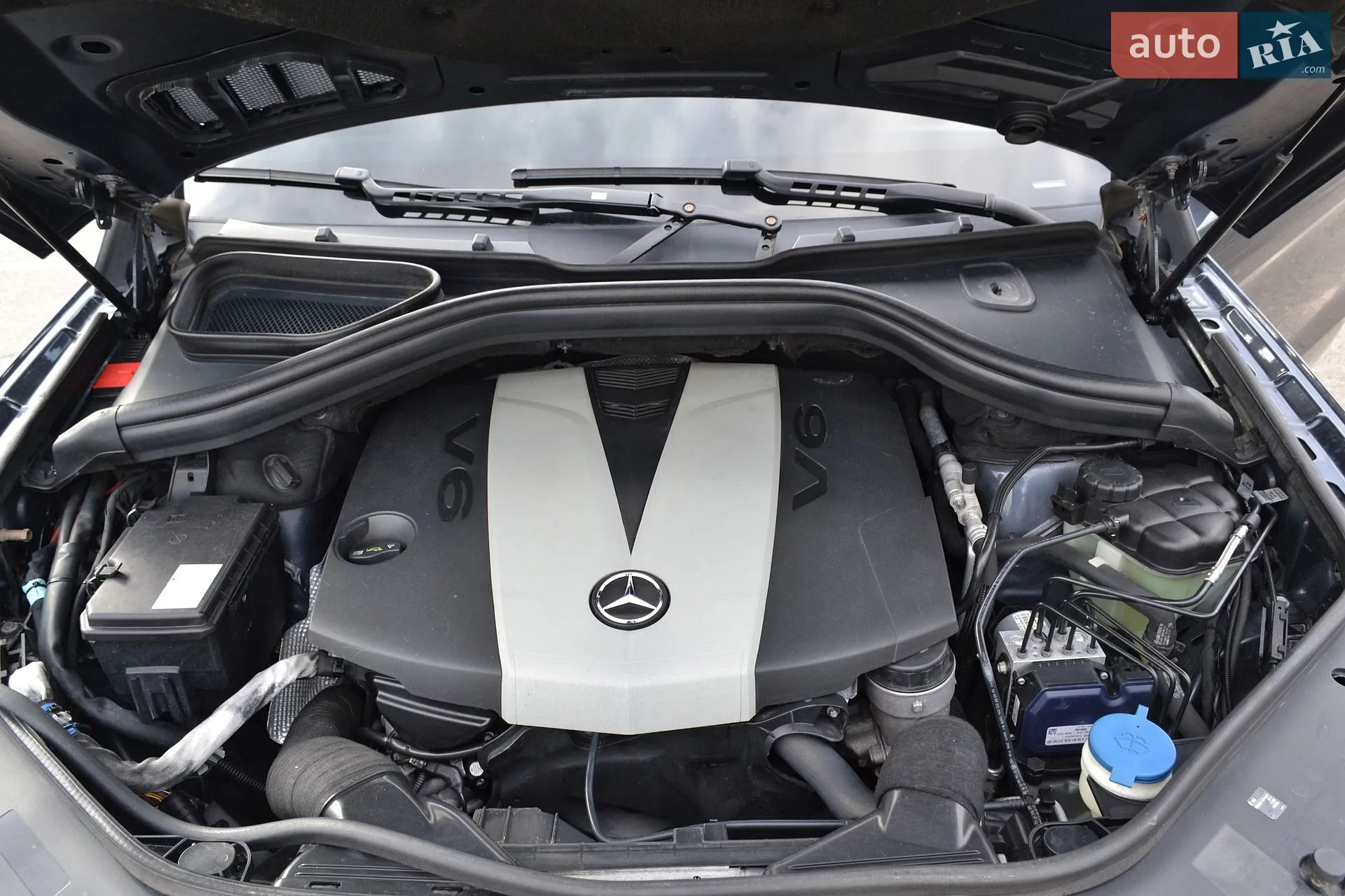 2011 Mercedes-Benz M-klasse - мініатюра 50