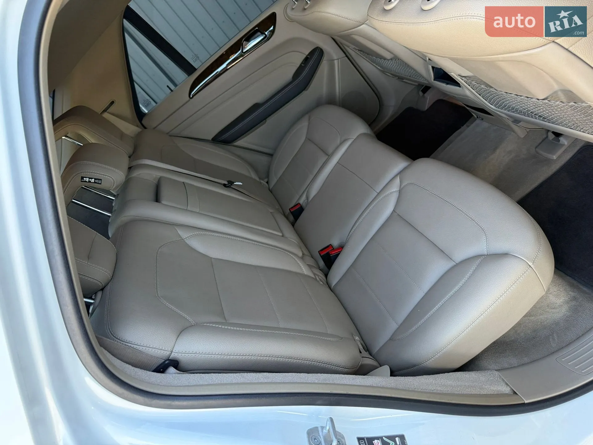 2012 Mercedes-Benz M-klasse - мініатюра 50
