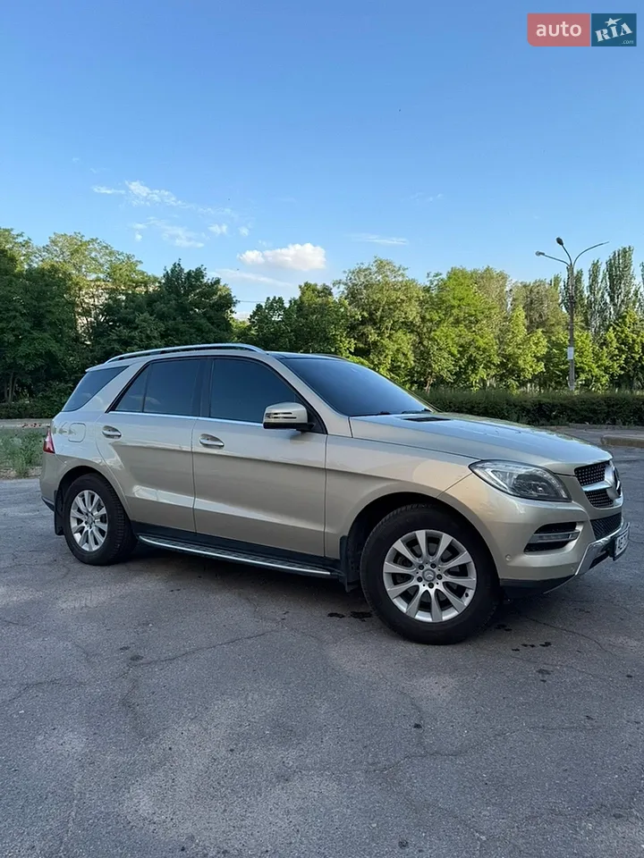 2011 Mercedes-Benz M-klasse - мініатюра 7