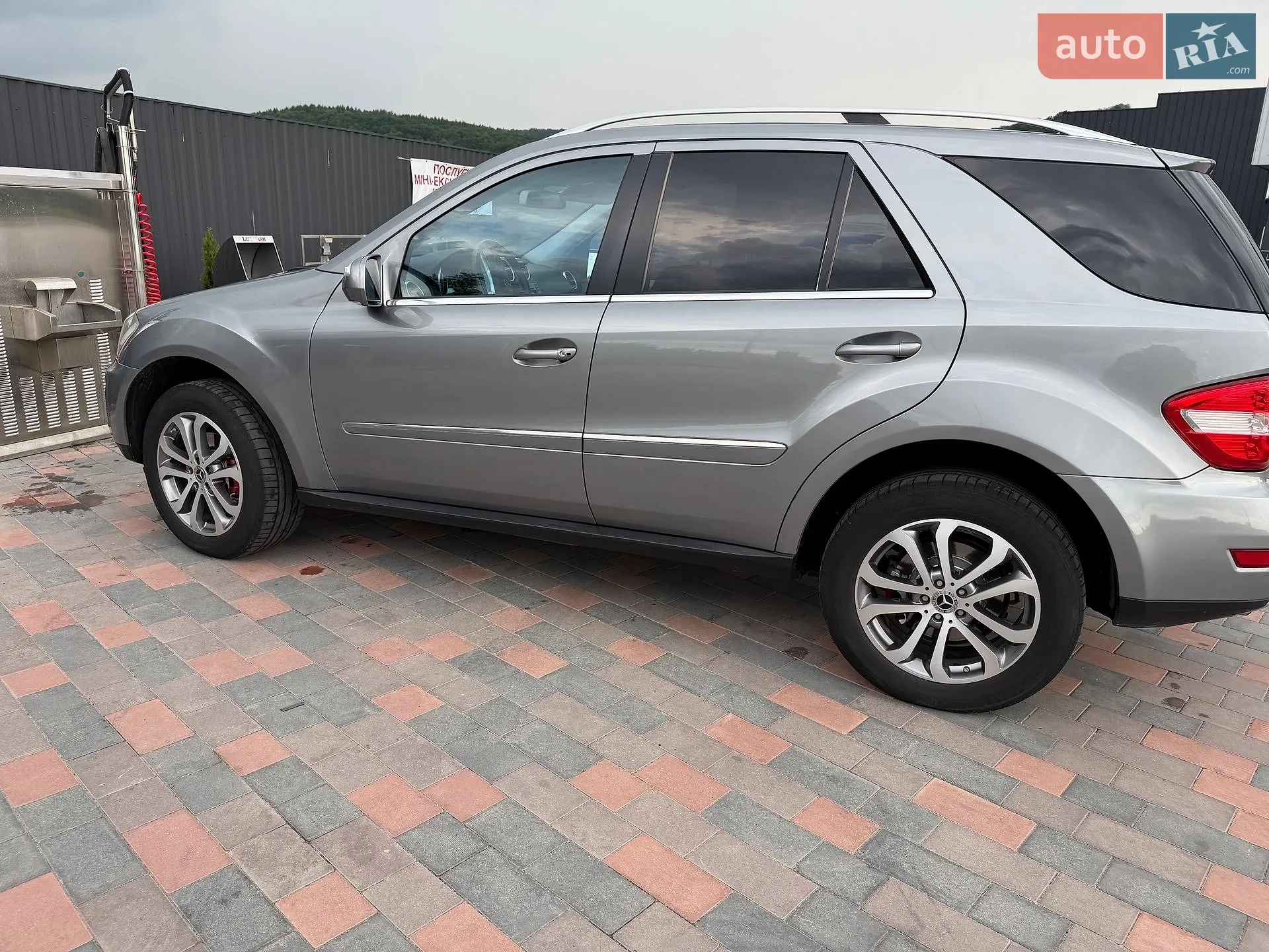 2010 Mercedes-Benz M-klasse - мініатюра 3