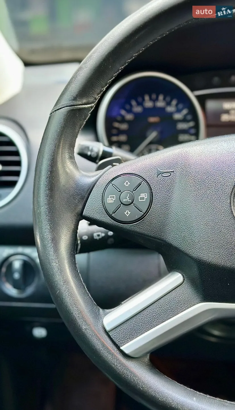 2010 Mercedes-Benz M-klasse - мініатюра 22