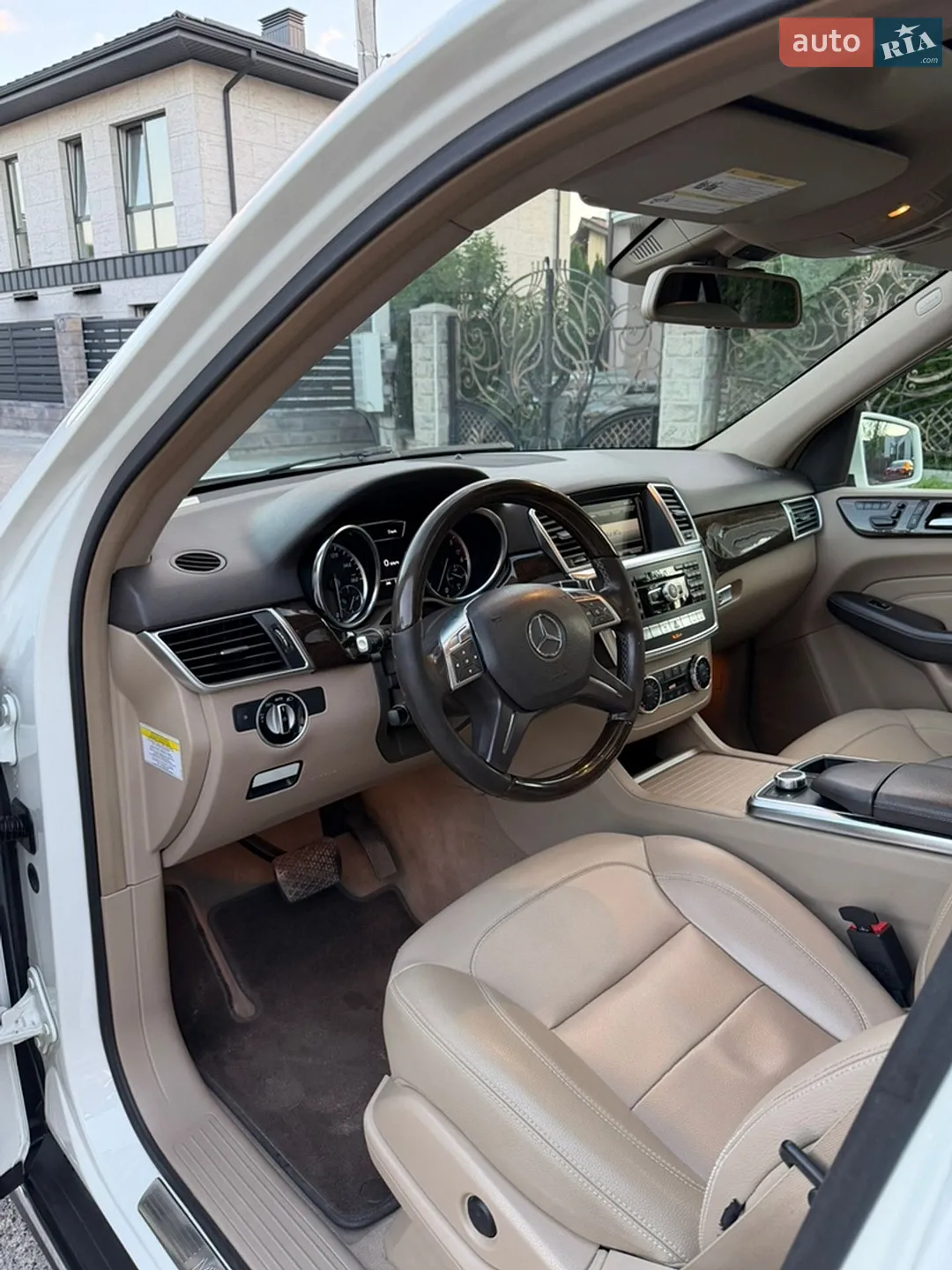 2011 Mercedes-Benz M-klasse - мініатюра 12