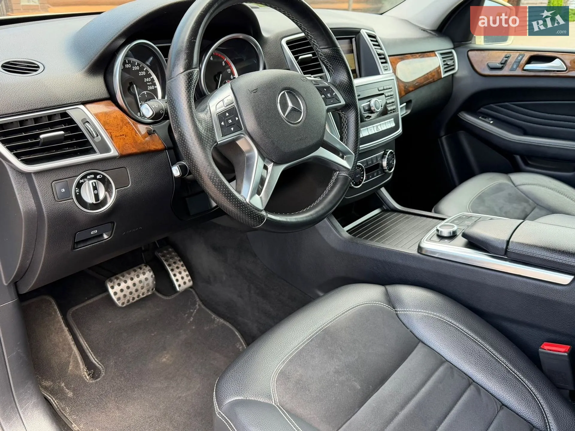 2011 Mercedes-Benz M-klasse - мініатюра 37
