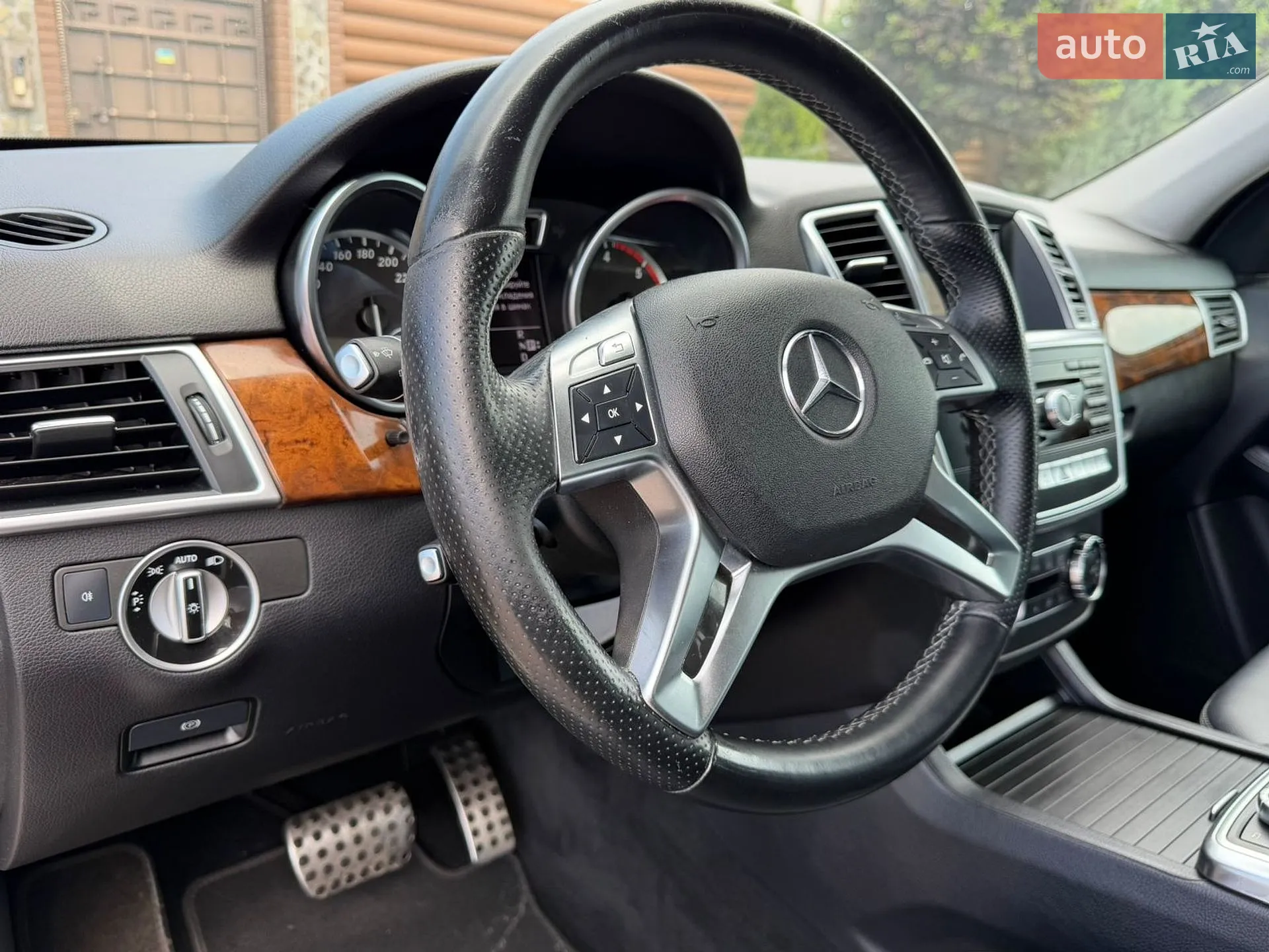 2011 Mercedes-Benz M-klasse - мініатюра 42