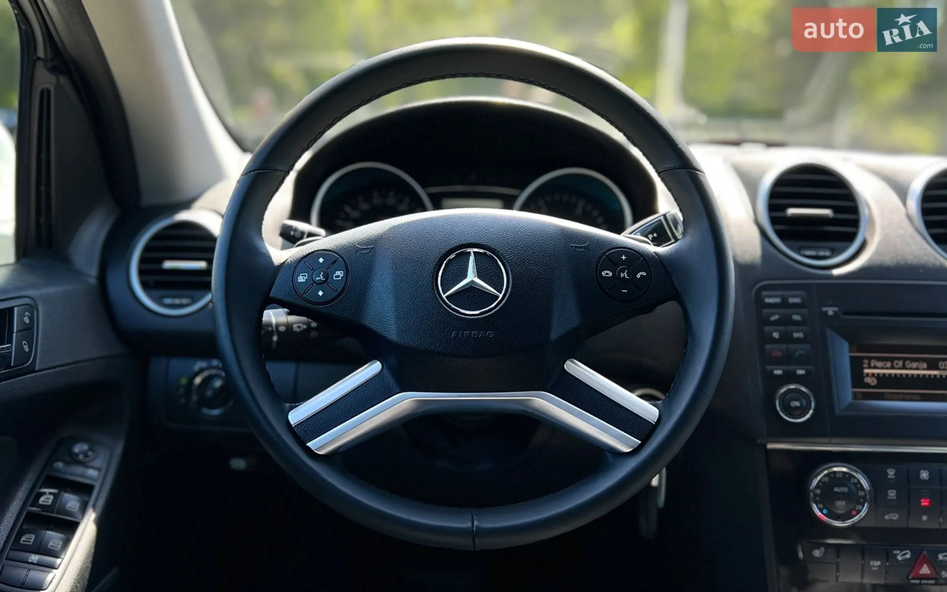 2010 Mercedes-Benz M-klasse - мініатюра 11