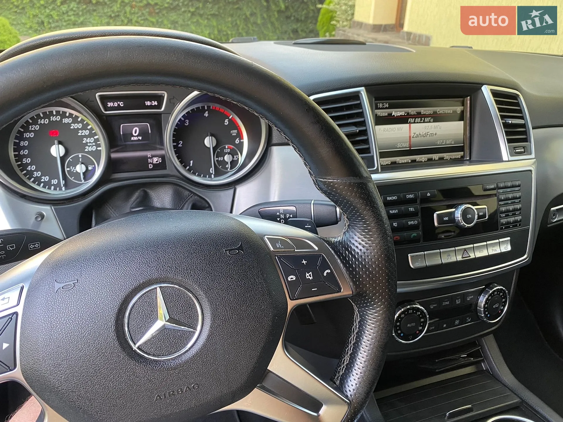 2013 Mercedes-Benz M-klasse - мініатюра 23