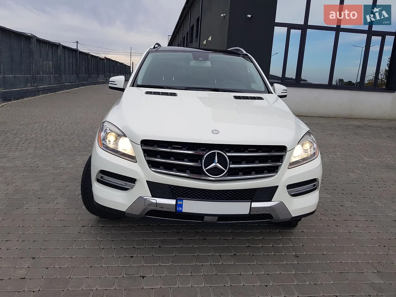 2011 Mercedes-Benz M-klasse - мініатюра 27