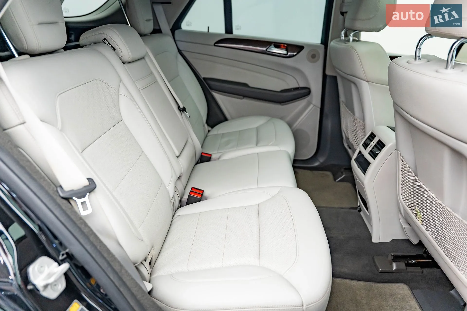 2013 Mercedes-Benz M-klasse - мініатюра 26
