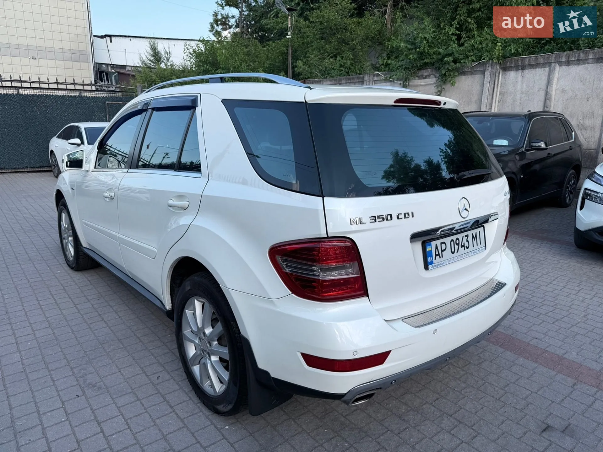 2011 Mercedes-Benz M-klasse - мініатюра 26