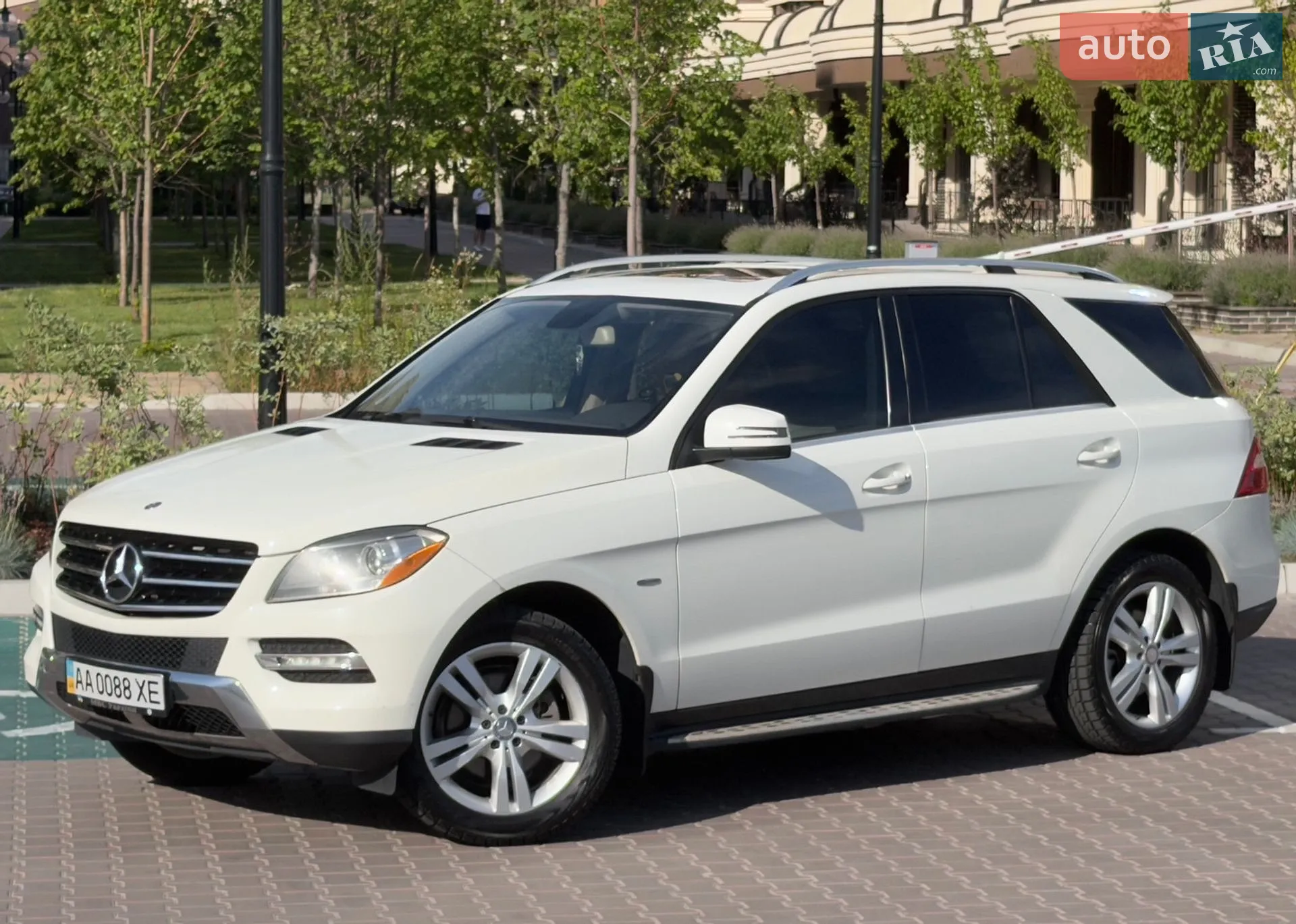 2012 Mercedes-Benz M-klasse - мініатюра 2