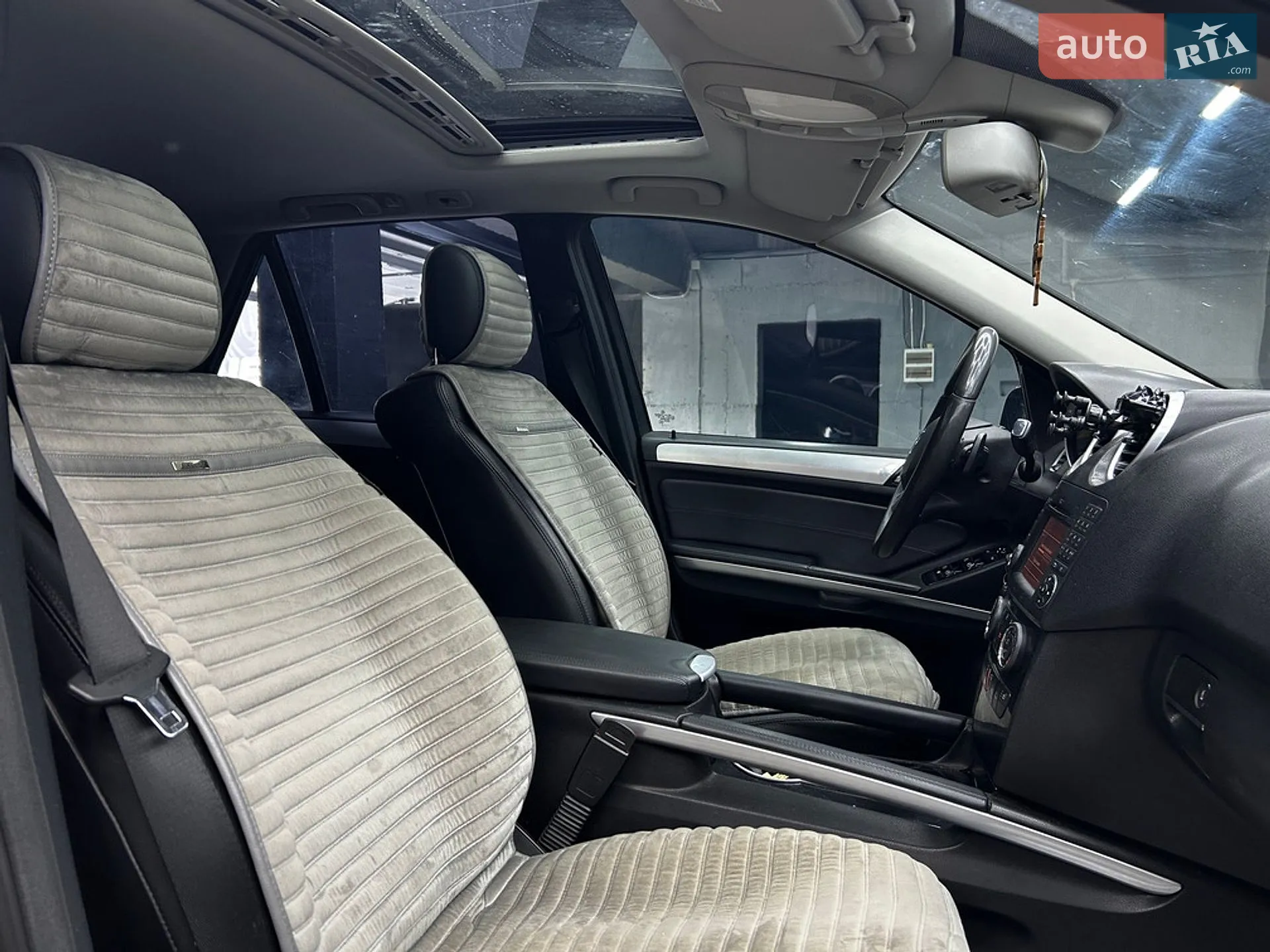 2010 Mercedes-Benz M-klasse - мініатюра 25