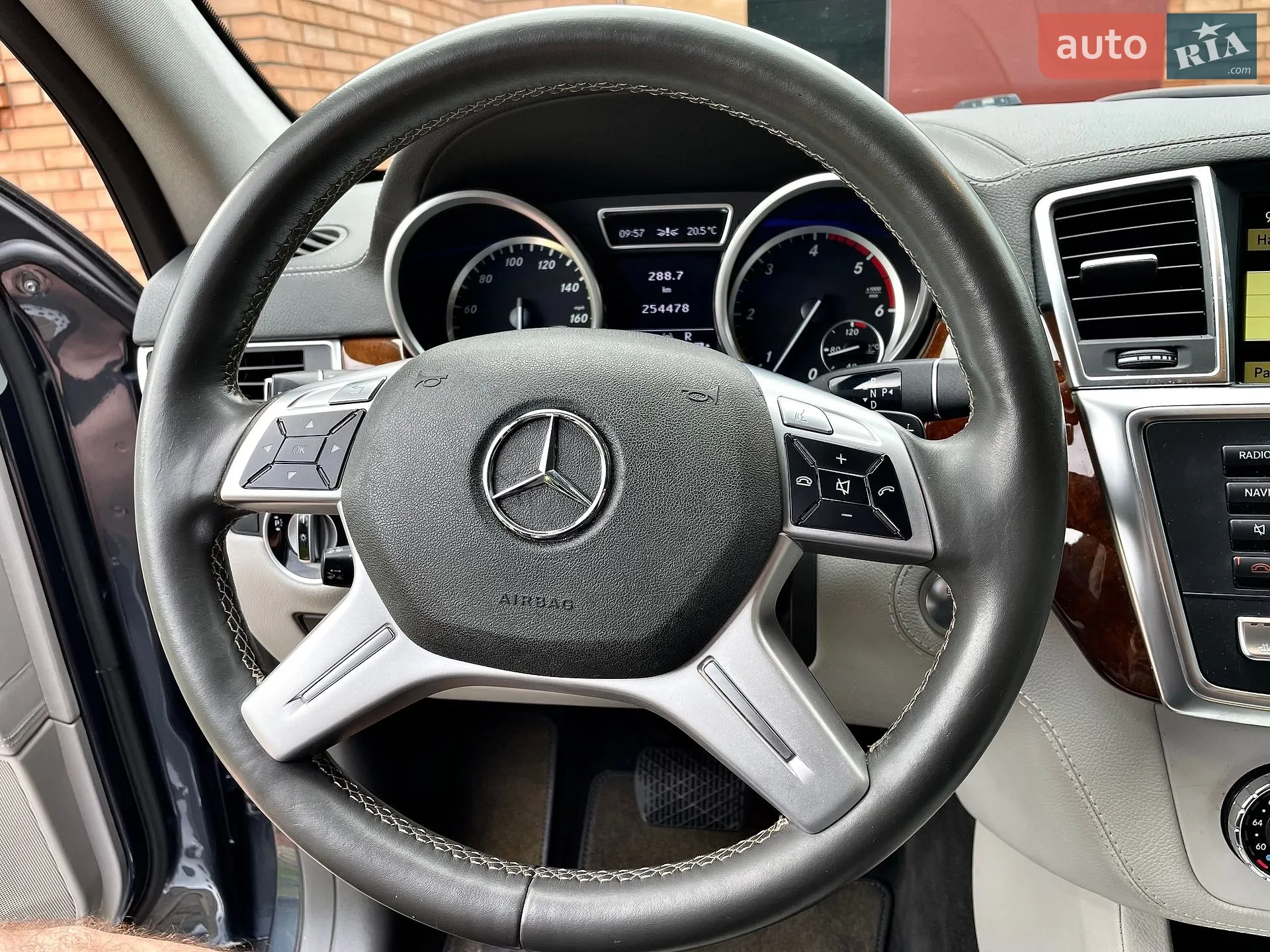 2013 Mercedes-Benz M-klasse - мініатюра 91