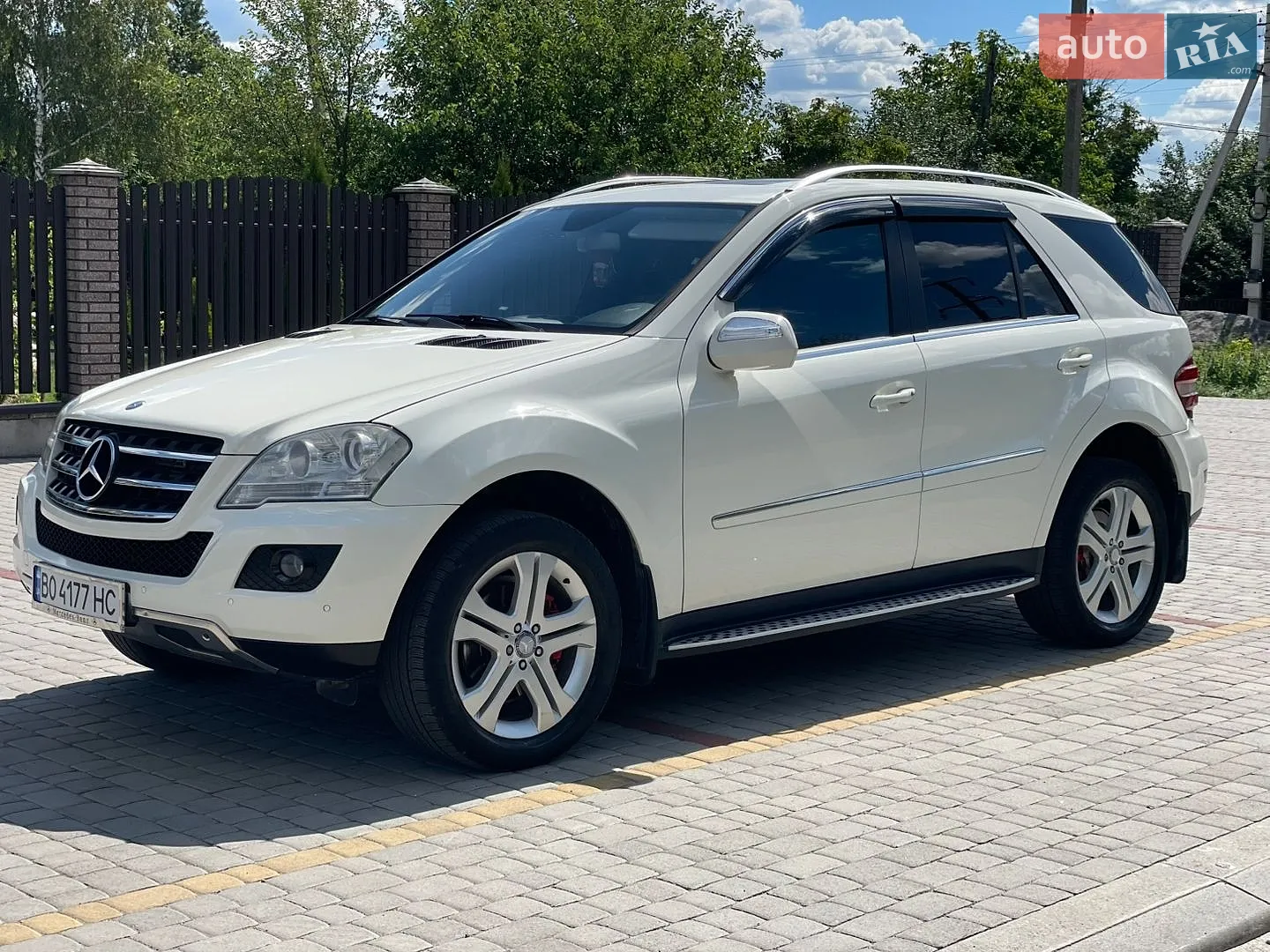 2010 Mercedes-Benz M-klasse - мініатюра 24