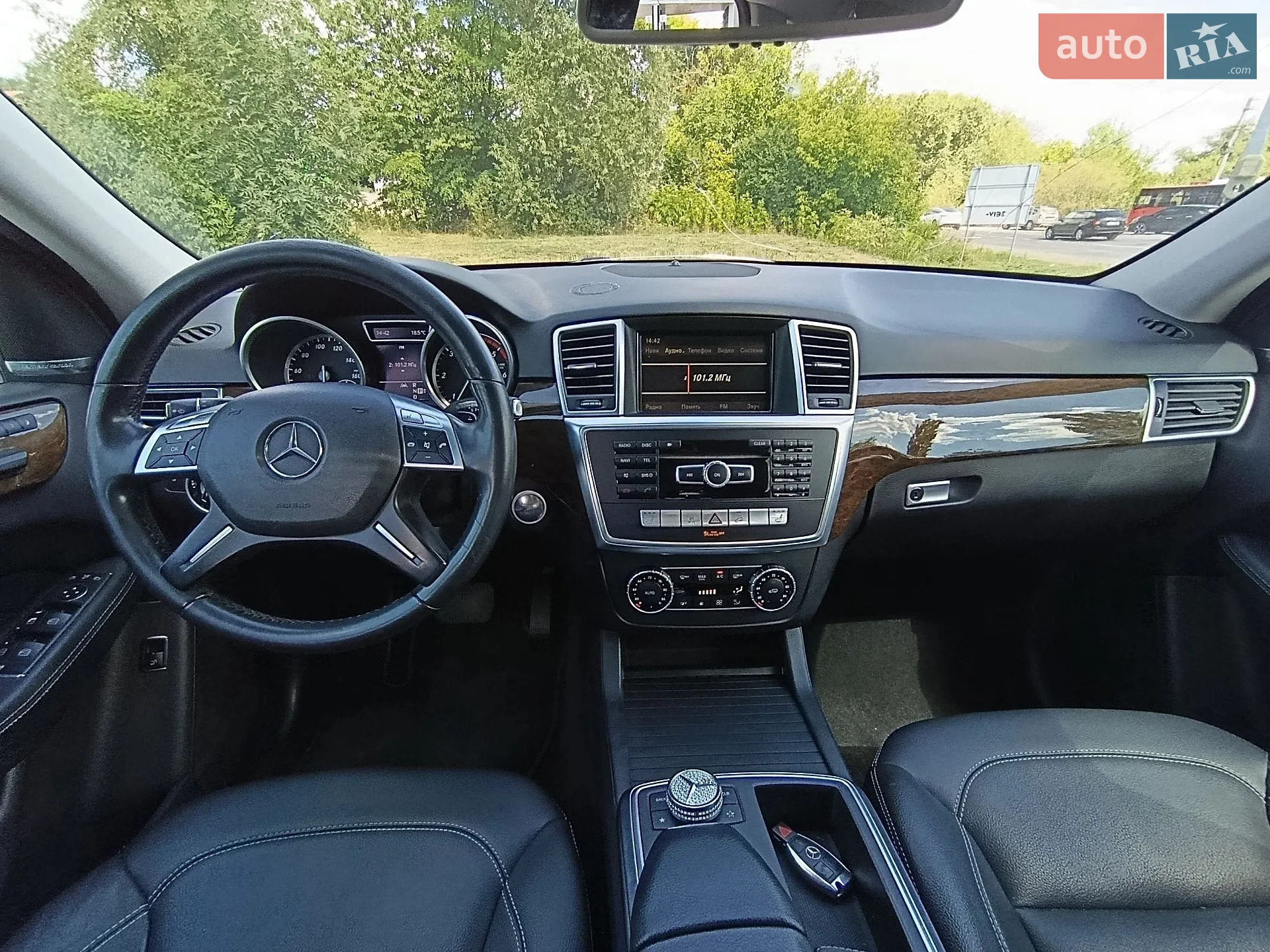 2012 Mercedes-Benz M-klasse - мініатюра 24
