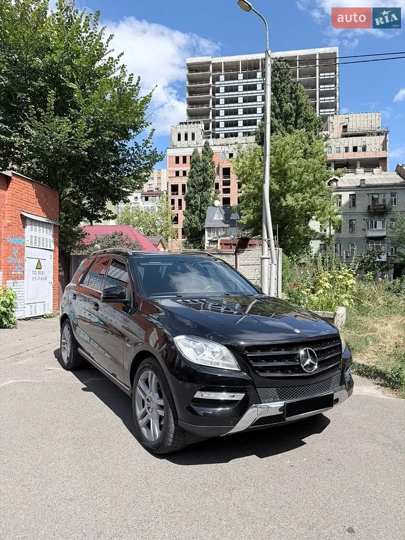 2013 Mercedes-Benz M-klasse - мініатюра 2