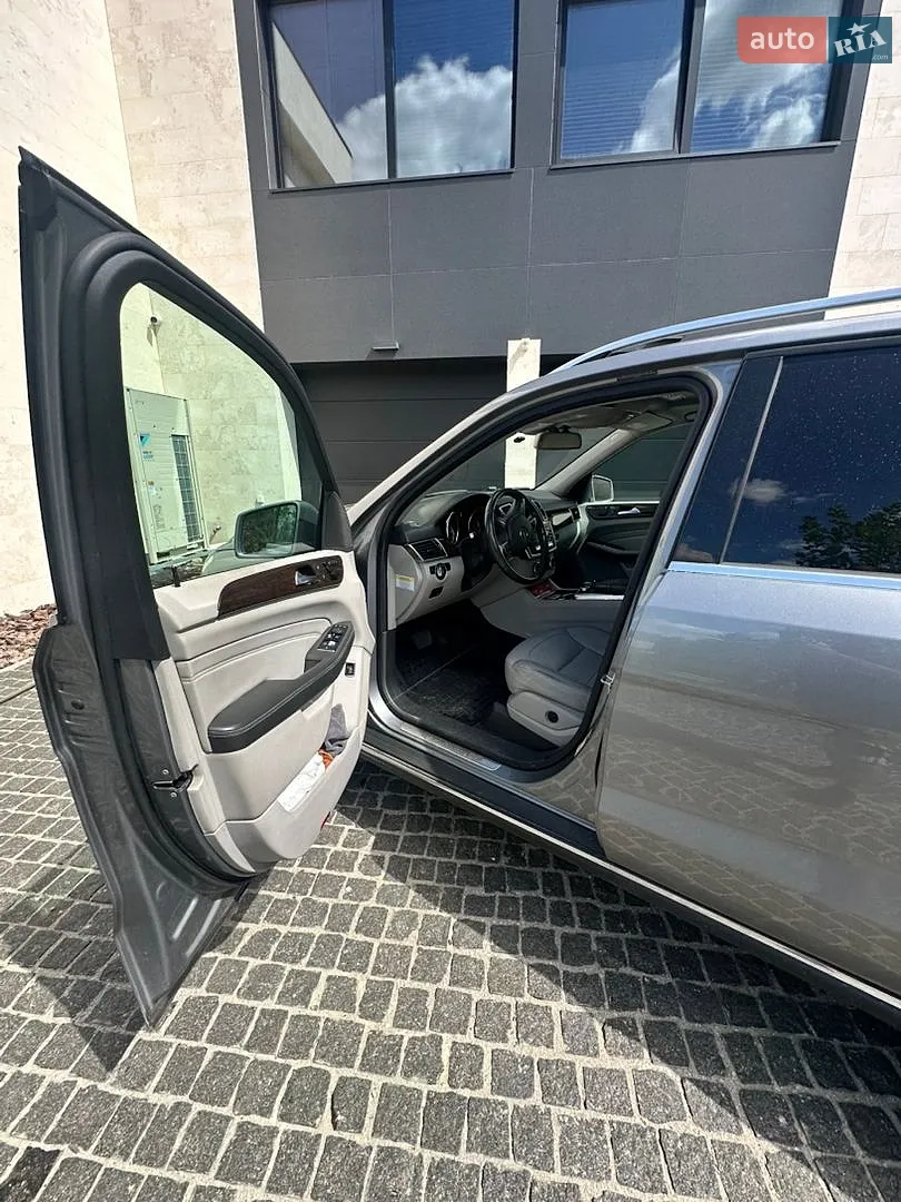 2011 Mercedes-Benz M-klasse - мініатюра 30