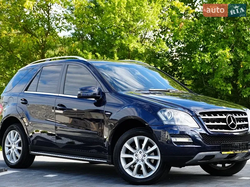 Mercedes-Benz M-Class 2011