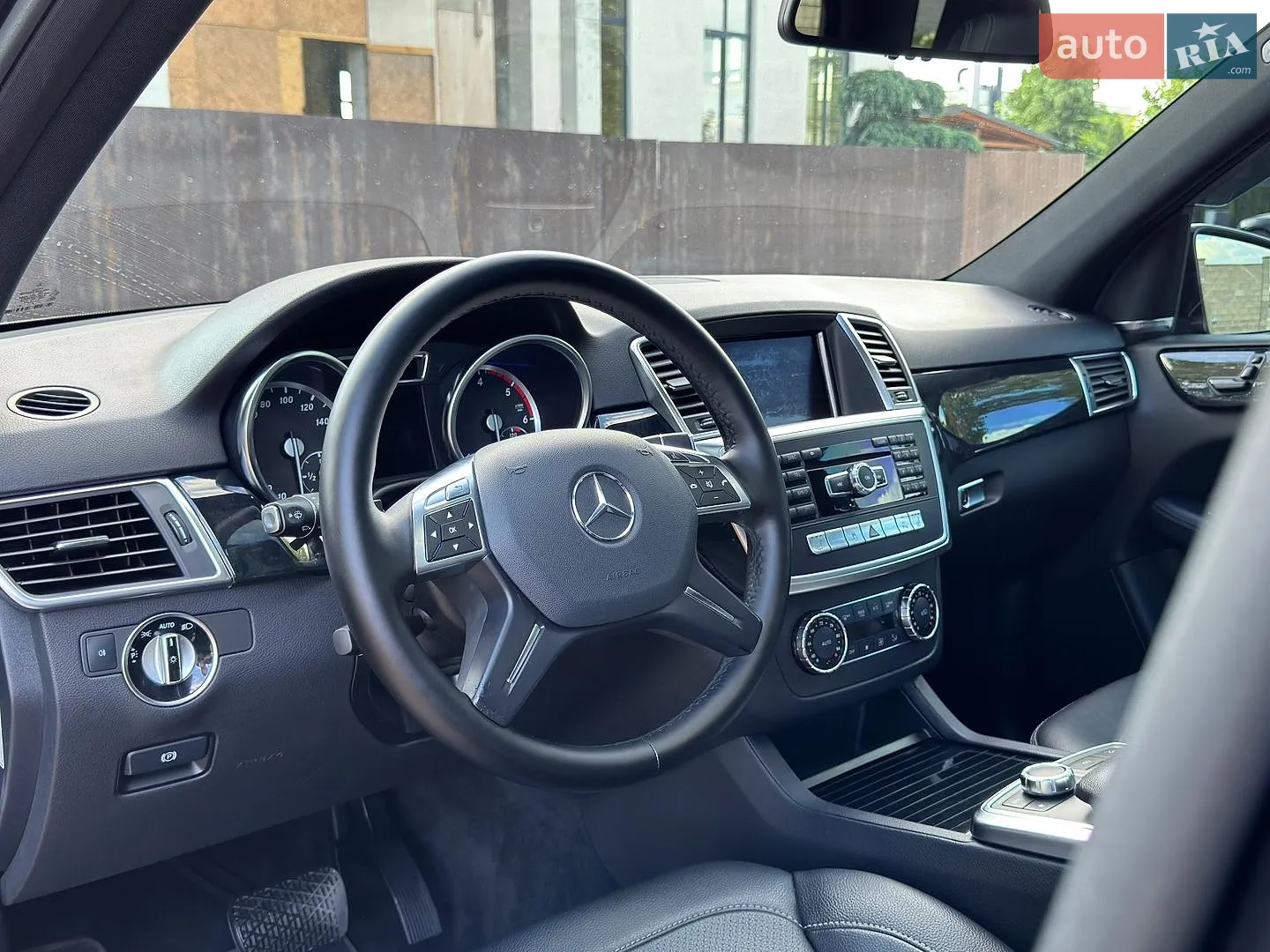 2014 Mercedes-Benz M-klasse - мініатюра 40