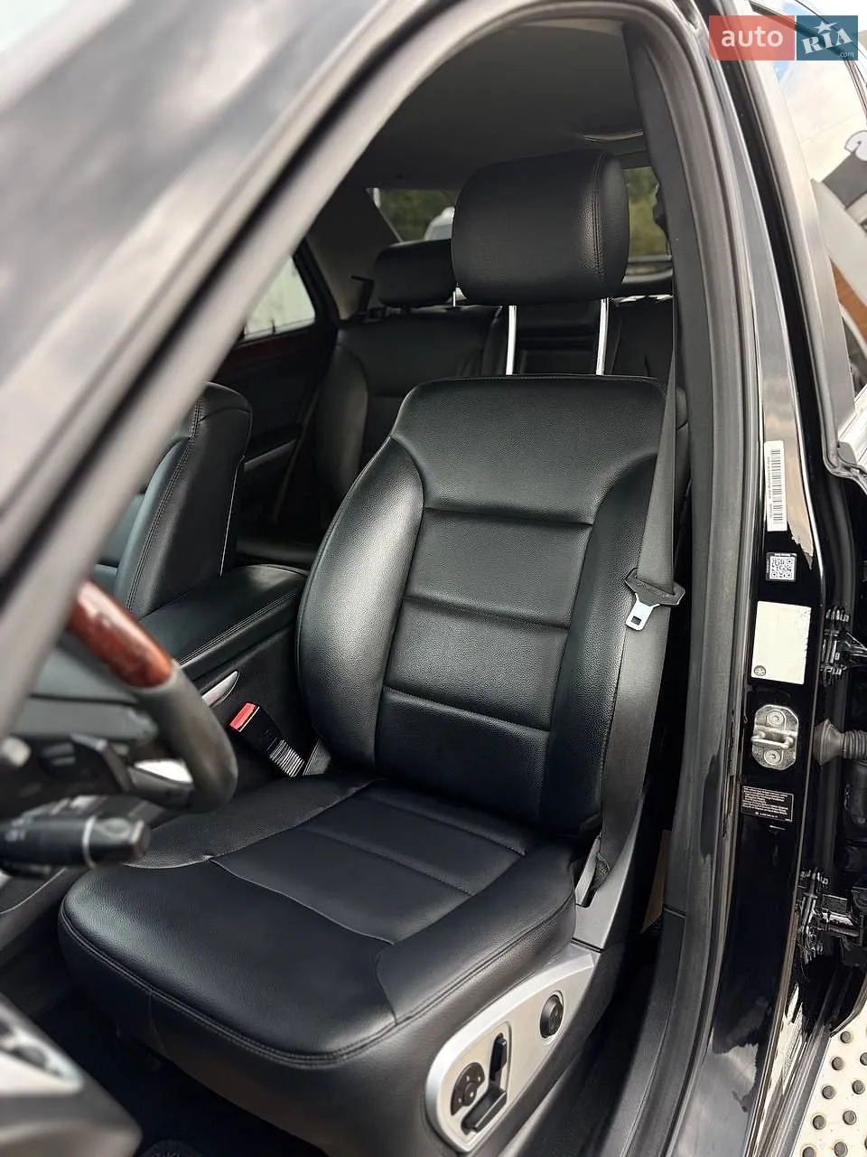 2010 Mercedes-Benz M-klasse - мініатюра 32